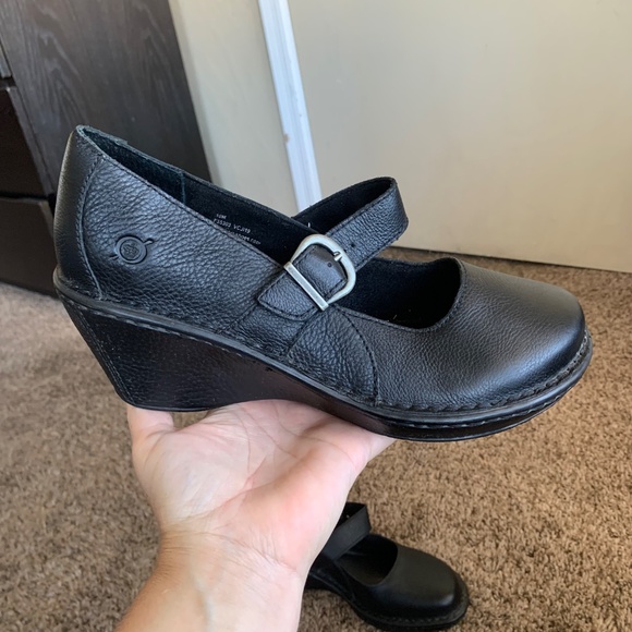 Born Mary Jane Wedge Heel Shoes Sz.10 Black Leather Classic Minimalist Versatile - Picture 3 of 13
